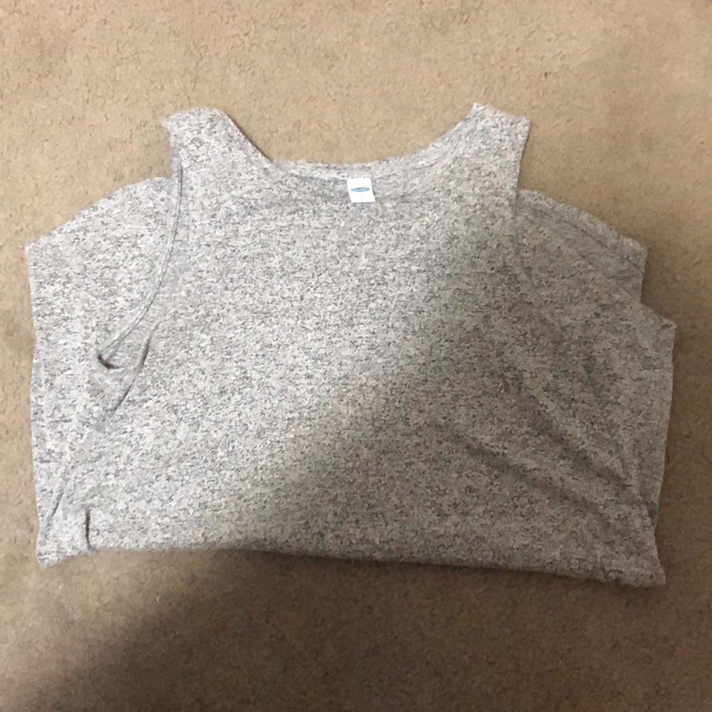 Old navy loose tank!